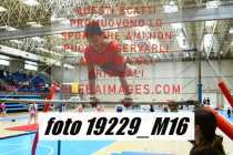 19229_M16-