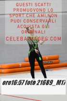 21689_M17-