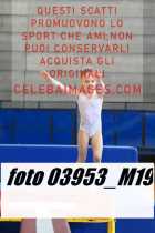 03953_M19-