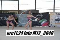 M12_3049