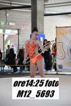 M12_5693