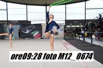 M12_0674