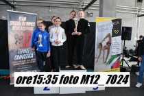 M12_7024