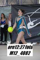 M12_4082