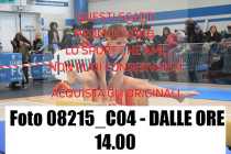 08215_C04-DALLE-ORE-14.00