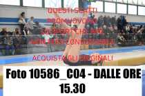 10586_C04-DALLE-ORE-15.30