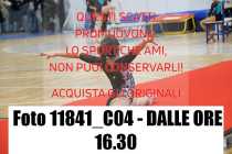 11841_C04-DALLE-ORE-16.30