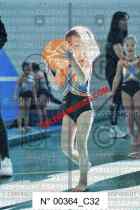 00364_C32