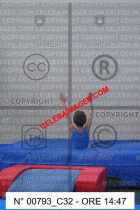 00793_C32