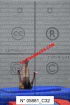 05881_C32